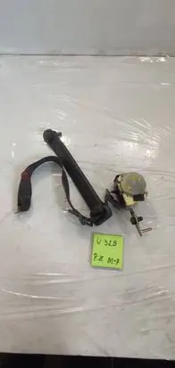 Mazda 626 Rear seatbelt 1234889