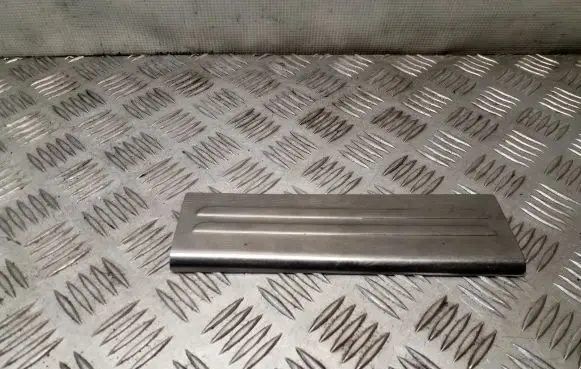 Dodge Nitro Rear sill trim cover