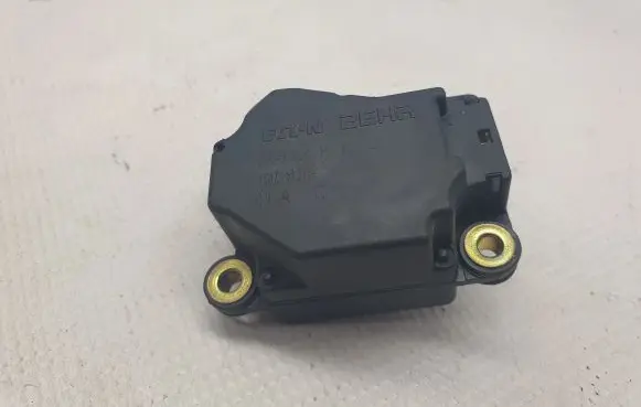 Volvo V70 Intake manifold valve actuator/motor 74933F