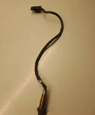 BMW 4 F32 F33 Lambda probe sensor 8631047 0258027103 855192