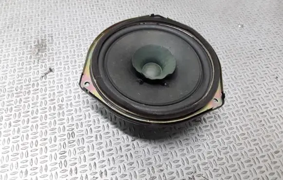 Mazda 2 Rear door speaker D35066960