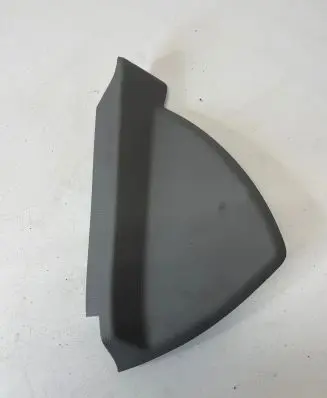 Mercedes-Benz C W204 Dashboard side end trim A2046800078 107369