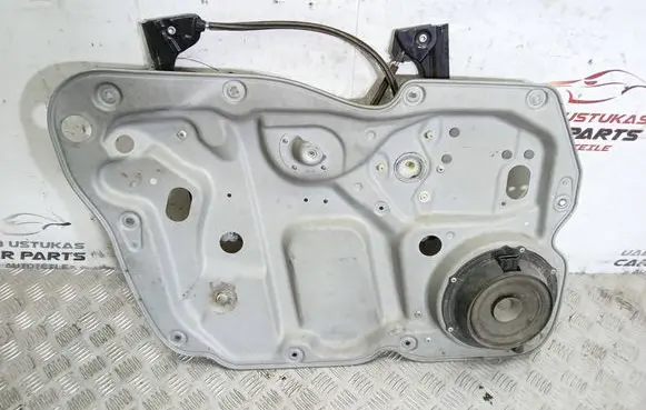 Volkswagen Caddy Front window lifting mechanism without motor 
