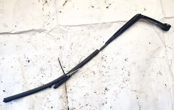 KIA Ceed Front wiper blade arm