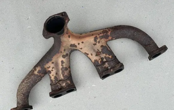 Nissan Patrol 160 Exhaust manifold 14004C6801