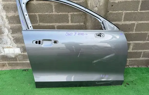 Volvo V60 Front door