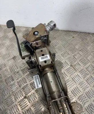 Jeep Cherokee IV KK Steering wheel axle P05057483AD