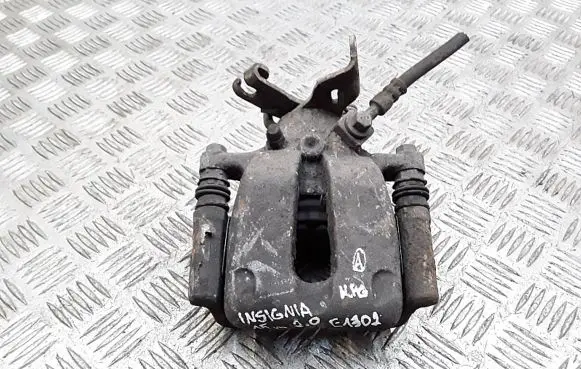 Opel Insignia A Rear brake caliper