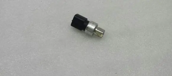 Volvo S40 Exhaust gas pressure sensor AV615L200AA
