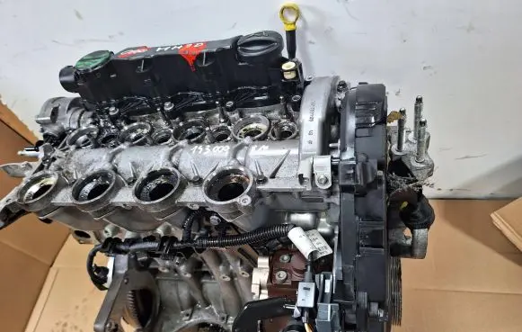 Peugeot 207 Engine HHJD