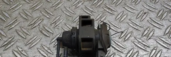 Nissan Qashqai Turbo solenoid valve 8200661049