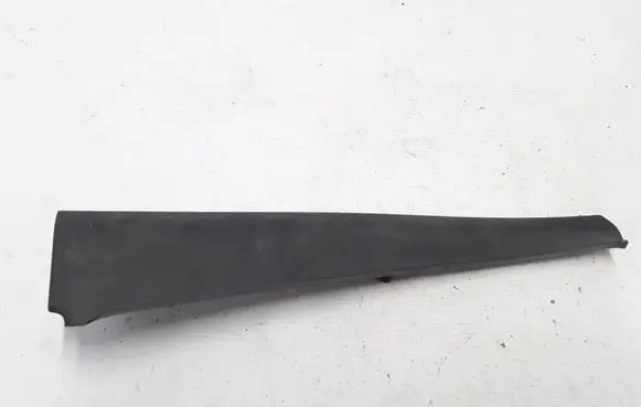 (D)pillar trim (top)