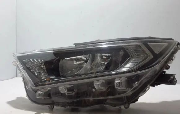Toyota RAV 4 (XA50) Headlight/headlamp 8118542840