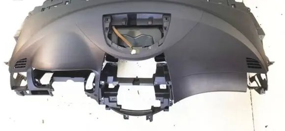 Mitsubishi Grandis Dashboard