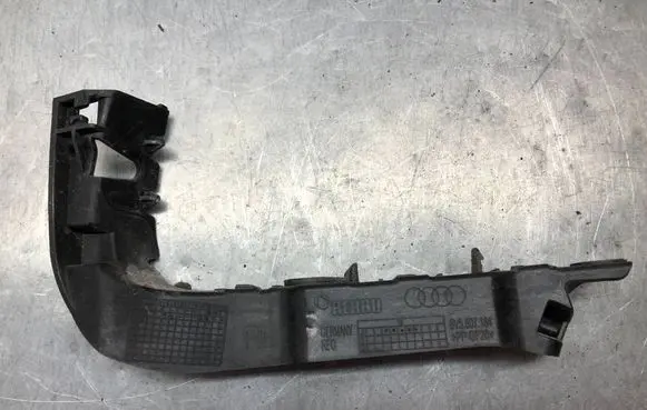 Audi A3 S3 8V Front bumper mounting bracket 8V5807184