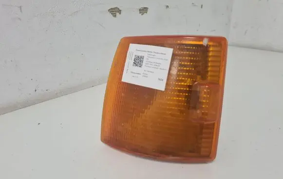 Volkswagen Transporter - Caravelle T4 Front indicator light 701953049 136405