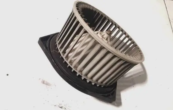 Subaru Legacy Heater fan/blower 65666