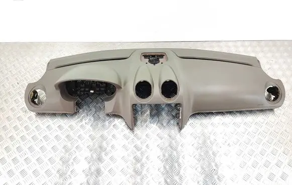Mercedes-Benz ML W164 Dashboard A1646800387 A1648600805