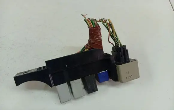 Toyota Avensis T250 Fuse box set