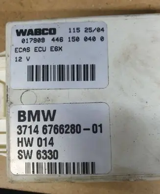 BMW 5 E60 E61 Air suspension control unit module (rear) 37146766280 6766280 4461500400