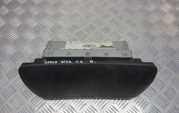 Mitsubishi Space Star Steering wheel airbag