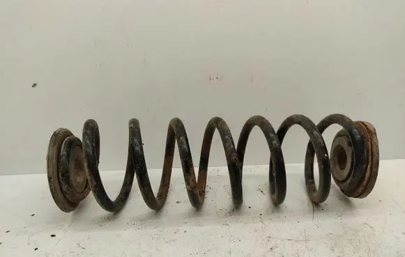 Volkswagen Touran I Rear coil spring