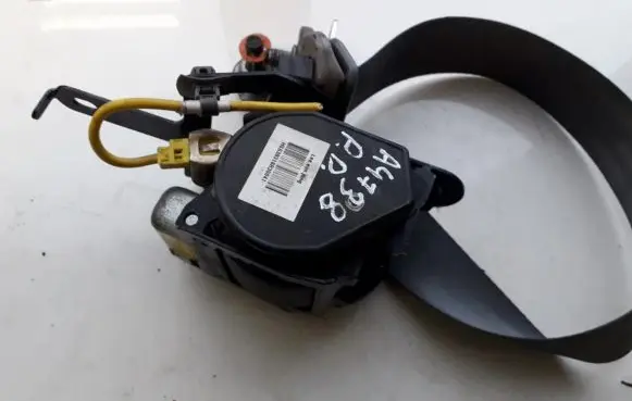 KIA Rio Front seatbelt E11040785