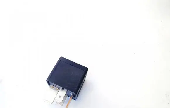 Volkswagen Polo Other relay 7m0951253a