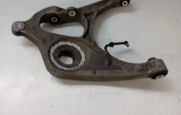 Mercedes-Benz GLE (W166 - C292) Rear upper control arm/wishbone A16606