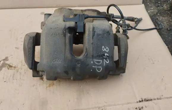 Mercedes-Benz R AMG W251 Front brake caliper 65652401