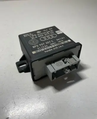 Audi A6 S6 C6 4F Light module LCM 8P0907357C 5LA00837922