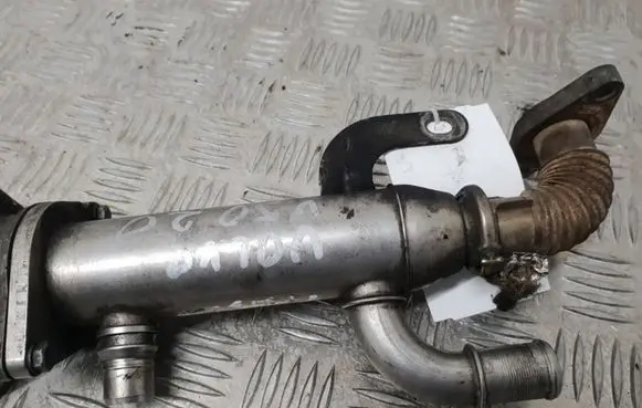 Volvo V50 EGR valve cooler 875816W 25375741 9656612300