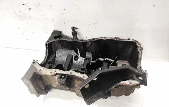 Nissan Note (E11) Oil sump