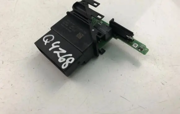 Volkswagen Tiguan Other control units/modules C12697100