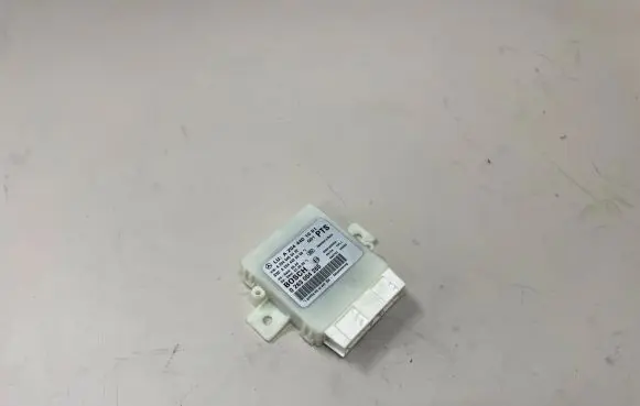 Mercedes-Benz C W204 Parking PDC control unit/module A2044401001