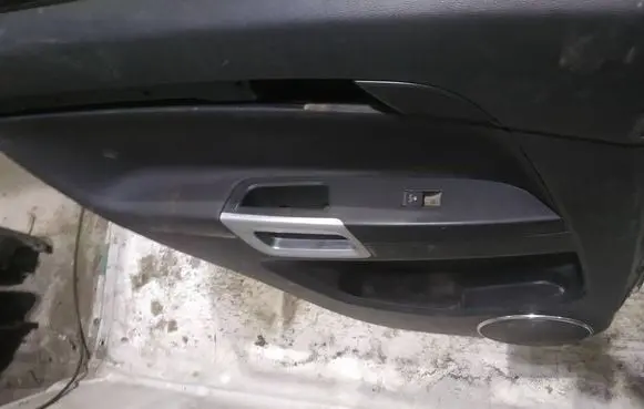 Opel Antara Rear door card panel trim 