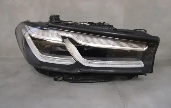 BMW 5 G30 G31 Headlight/headlamp 9850582