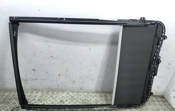 Nissan Qashqai J12 Sunroof frame 