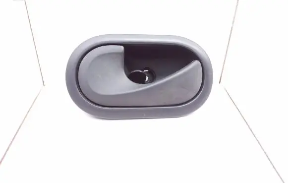 Renault Master III Front door interior handle 310579 8247