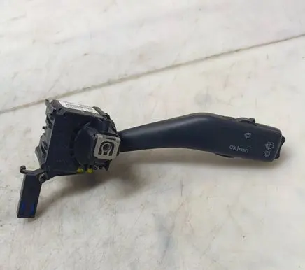 Volkswagen Touran I Wiper control stalk 1K0953519A 01203506 20350640406918