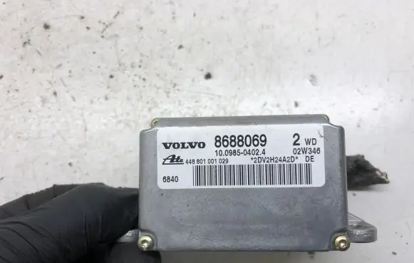 Volvo S60 ESP acceleration yaw rate sensor 8688069 8688068