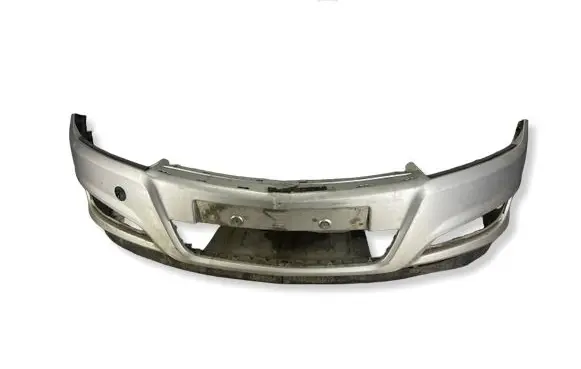 Opel Astra H Front bumper 13225746