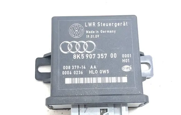 Audi A5 8T 8F Light module LCM 8K5907357