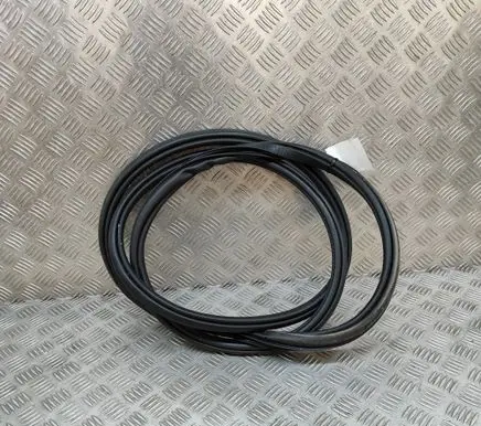 Volvo XC60 Rubber seal front coupe door 31108801
