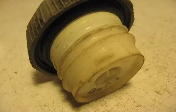 Fuel tank filler cap