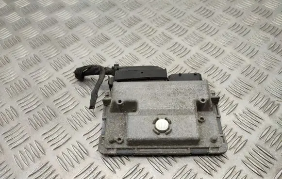 Volkswagen Polo V 6R Engine control unit/module 03E906019A