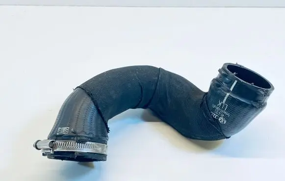 Audi A6 S6 C6 4F Intercooler hose/pipe 4F0145737C