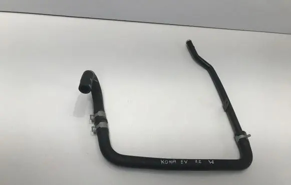 Hyundai Kona I Engine coolant pipe/hose 25413K4400