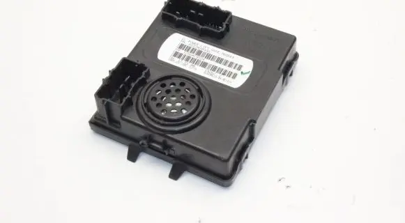 Jeep Cherokee Tailgate/trunk control unit/module 68234603AA