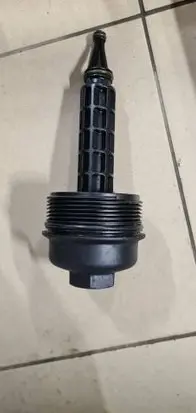 BMW 5 F10 F11 Oil filter cover 